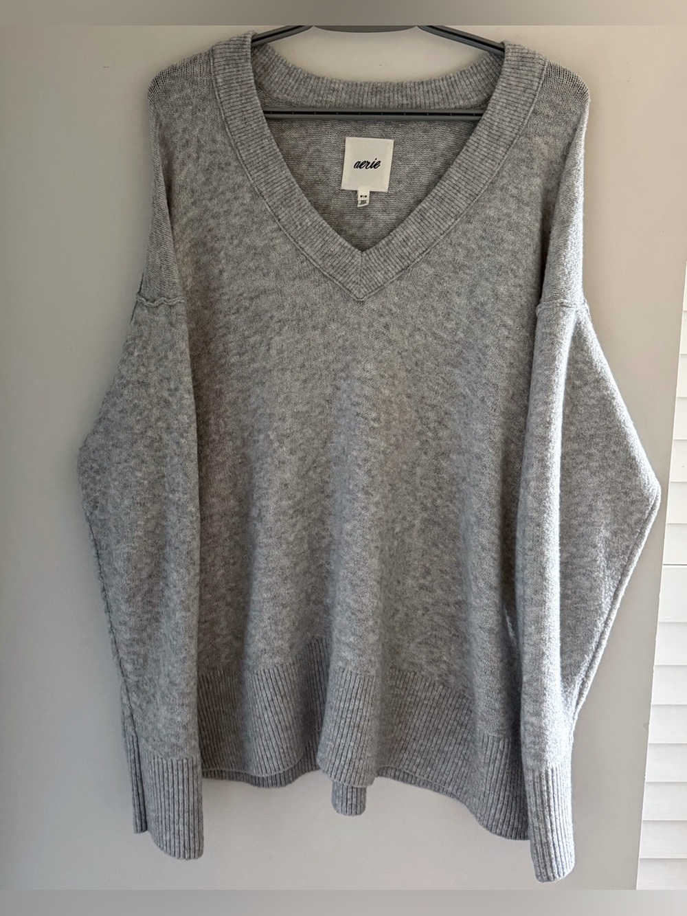 Aerie Oversized V-Neck Sweater M